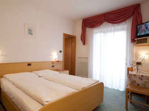 Hotel Prinz Rudolf Smart 4*